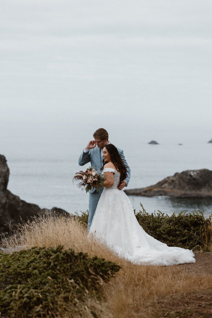 first look brookings elopement on the oregon coast